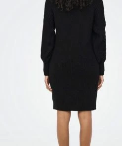 Only Jurk Onlleise Freya L/s Cable Dress Knt 15268813 Black Dames Maat - M 12 Only Jurk Onlleise Freya L/s Cable Dress Knt 15268813 Black Dames Maat - M -Exporteren dameskleding winkel 427x840 4