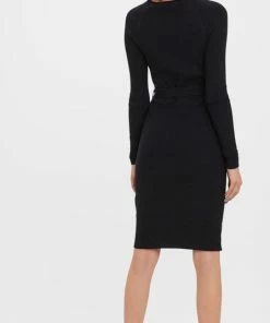 Vero Moda VMGOLD RIB LS SHORT V-NCK BELT DRESS REP Dames Jurk Black - Maat XL 9 Vero Moda VMGOLD RIB LS SHORT V-NCK BELT DRESS REP Dames Jurk Black - Maat XL -Exporteren dameskleding winkel 447x840 1