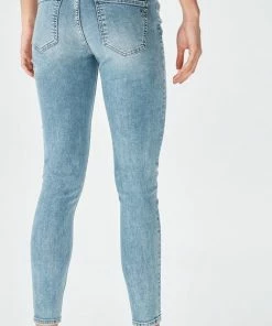 LTB Jeans LTB Lonia Jeans Volwassenen Lichtblauw 22 LTB Jeans LTB Lonia Jeans Volwassenen Lichtblauw -Exporteren dameskleding winkel 469x840 7