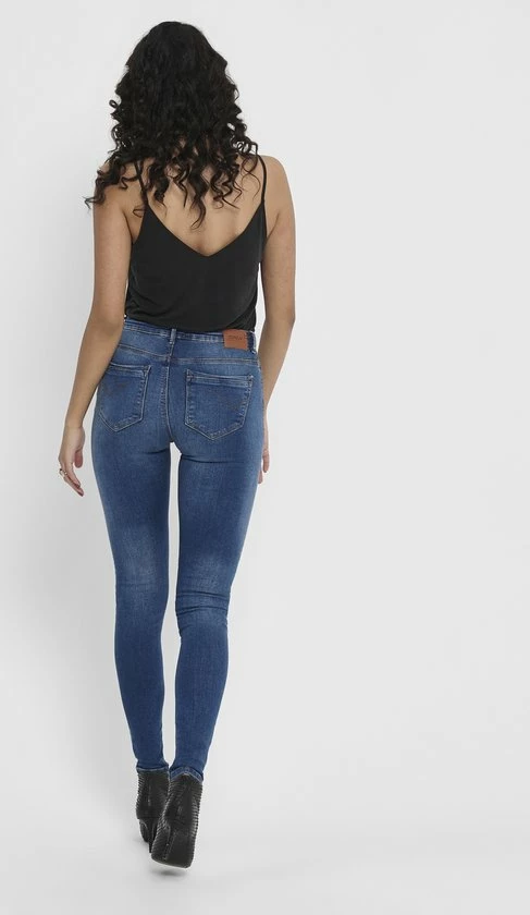 ONLY ONLPAOLA LIFE HW SK DNM AZG0007 NOOS Dames Jeans - Maat DXL32 4 ONLY ONLPAOLA LIFE HW SK DNM AZG0007 NOOS Dames Jeans - Maat DXL32 - Afbeelding 2