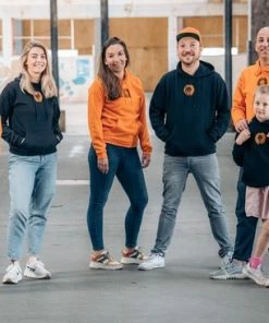 Bc Oranje Hoodie - Zwarte Hoodie Met Oranje Leeuw Borduring Voor WK Voetbal - UNISEX (heren & Dames) - XL -Exporteren dameskleding winkel 550x366 11