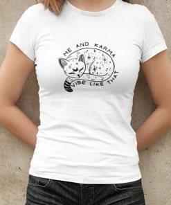 Merkloos KARMA Is A Cat Midnights T-Shirt , Taylor Swift Fan Gift , M Size -Exporteren dameskleding winkel 550x550 57