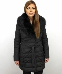 Gentile Bellini Lange Parka Dames Winterjas – Met Zwarte Faux Bontkraag – Zwart Jassen Dames Dames Jas -Exporteren dameskleding winkel 550x624