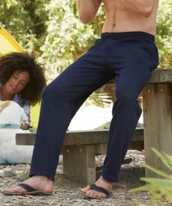 Joggingbroek Fruit Of The Loom Donkerblauw/deep Navy Voor Volwassenen Straight/open Leg - Sportbroek/Trainingsbroek - Kleding L -Exporteren dameskleding winkel 550x644 1