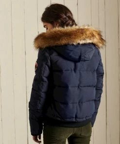 Superdry Dames Everest Bomberjack Met Capuchon 17 Superdry Dames Everest Bomberjack Met Capuchon -Exporteren dameskleding winkel 550x670 9