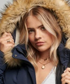 Superdry Dames Everest Bomberjack Met Capuchon 16 Superdry Dames Everest Bomberjack Met Capuchon -Exporteren dameskleding winkel 550x671 5