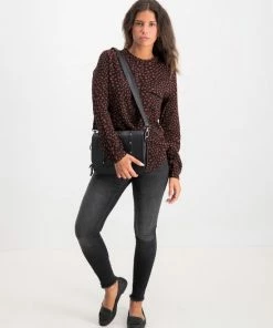 ONLY ONLBLUSH LIFE MID ANK RAW REA1099 NOOS Dames Jeans - Maat XL X 34 16 ONLY ONLBLUSH LIFE MID ANK RAW REA1099 NOOS Dames Jeans - Maat XL X 34 -Exporteren dameskleding winkel 550x711 94