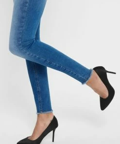 ONLY ONLBLUSH LIFE MIDSK ANKRAW REA12187 NOOS Dames Jeans - Maat S X 30 -Exporteren dameskleding winkel 550x718 3