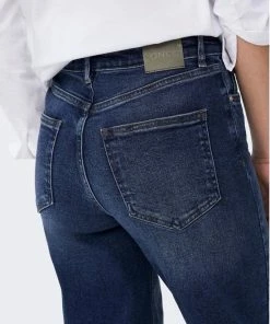 ONLY ONLJUICY HW WIDE DNM REA398 NOOS Dames Jeans - Maat 32/30 13 ONLY ONLJUICY HW WIDE DNM REA398 NOOS Dames Jeans - Maat 32/30 -Exporteren dameskleding winkel 550x731 13