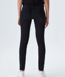LTB Jeans LTB Nicole Jeans Volwassenen Donkerblauw 17 LTB Jeans LTB Nicole Jeans Volwassenen Donkerblauw -Exporteren dameskleding winkel 550x732