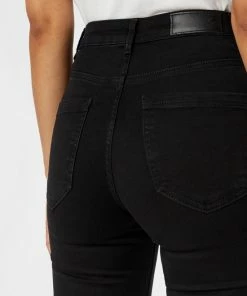 VERO MODA VMSOPHIA HW SKINNY J SOFT VI110 GA NOOS Dames Jeans - Maat M X L34 -Exporteren dameskleding winkel 550x733 195