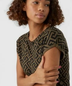 VERO MODA Aware VMAVA PLAIN SS TOP MULTI AOP NOOS GA Dames Tshirt - Maat M -Exporteren dameskleding winkel 550x733 239