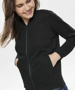 ONLY ONLJOYCE L/S BOMBER SWT Dames Vest- Maat L 15 ONLY ONLJOYCE L/S BOMBER SWT Dames Vest- Maat L -Exporteren dameskleding winkel 550x733 245