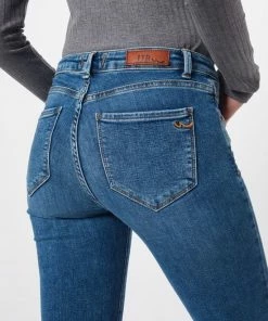 LTB Jeans LTB Nicole Jeans Volwassenen Lichtblauw -Exporteren dameskleding winkel 550x733 390