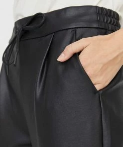 VERO MODA VMEVA MR LOOSE STRING COATED PNT GA NOOS Dames Broeken - Maat M X L30 -Exporteren dameskleding winkel 550x733 415