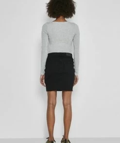 Noisy May NMBE CALLIE HW DNM SKIRT V135BL NOOS BG Dames Rok - Maat XS -Exporteren dameskleding winkel 550x733 521