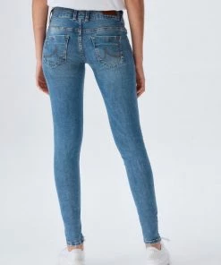 LTB Jeans LTB Julita X Jeans Volwassenen Lichtblauw -Exporteren dameskleding winkel 550x733 55