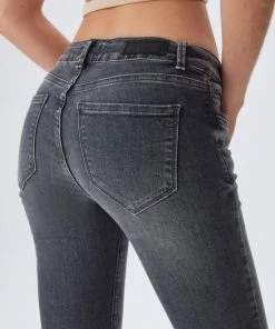 LTB Jeans LTB Nicole Jeans Volwassenen Lichtblauw 13 LTB Jeans LTB Nicole Jeans Volwassenen Lichtblauw -Exporteren dameskleding winkel 550x733 609