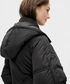 Pieces PCFELICITY LONG PUFFER JACKET Dames Jas Black - Maat XL -Exporteren dameskleding winkel 550x767 2