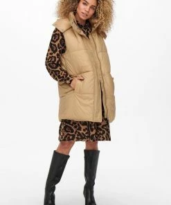 ONLY ONLDEMY PADDED WAISTCOAT OTW NOOS Dames Jas - Maat M -Exporteren dameskleding winkel 550x786 5