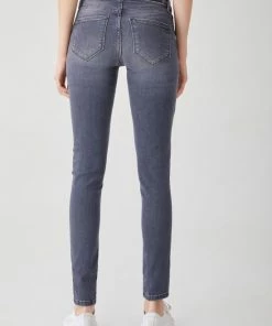 LTB Jeans LTB Nicole Jeans Volwassenen Lichtblauw 18 LTB Jeans LTB Nicole Jeans Volwassenen Lichtblauw -Exporteren dameskleding winkel 550x786 8