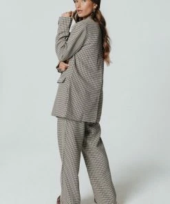 Colourful Rebel Rus Broek Bruin Dames - Polyester - M -Exporteren dameskleding winkel 550x792 4