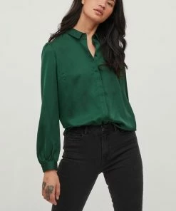 Vila Blouse Viellette Satin L/s Shirt/su - Noos 14063320 Pineneedle Dames Maat - W34 21 Vila Blouse Viellette Satin L/s Shirt/su - Noos 14063320 Pineneedle Dames Maat - W34 -Exporteren dameskleding winkel 550x797 2