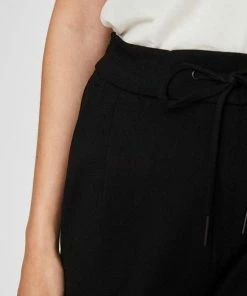 VERO MODA VMEVA MR LOOSE STRING PANTS NOOS Dames Broek - Maat M X L32 27 VERO MODA VMEVA MR LOOSE STRING PANTS NOOS Dames Broek - Maat M X L32 -Exporteren dameskleding winkel 550x797 7