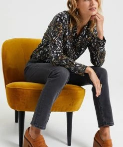 WE Fashion Dames Blouse Met Dessin -Exporteren dameskleding winkel 550x822 6