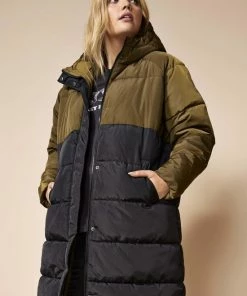 ONLY CARMAKOMA CARBECCA LONG PUFFER OTW Dames Gequilte Jas - Maat M-46/48 -Exporteren dameskleding winkel 550x824 61