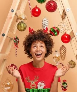 Feel Free Design Gepersonaliseerde Christmas Spotify T-Shirt | Sinterklaas | Spotify | 100% Organisch Katoen | Rood | Maat M 8 Feel Free Design Gepersonaliseerde Christmas Spotify T-Shirt | Sinterklaas | Spotify | 100% Organisch Katoen | Rood | Maat M -Exporteren dameskleding winkel 550x824 88