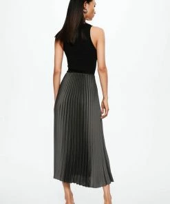 Mango Rok Satijnen Plisserok 37095906 92 Dames Maat - XXL -Exporteren dameskleding winkel 550x825 170