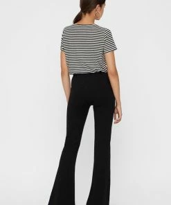VERO MODA VMKAMMA NW FLARED JERSEY PANT NOOS Dames Broek - Maat 34M 16 VERO MODA VMKAMMA NW FLARED JERSEY PANT NOOS Dames Broek - Maat 34M -Exporteren dameskleding winkel 550x825 267