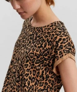 VERO MODA VMAVA PLAIN SS TOP MULTI AOP NOOS GA Dames - Maat S 12 VERO MODA VMAVA PLAIN SS TOP MULTI AOP NOOS GA Dames - Maat S -Exporteren dameskleding winkel 550x825 280