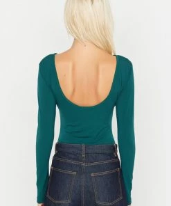 Trendyol Vrouwen Standaard Ronde Hals Bodysuit -Exporteren dameskleding winkel 550x825 361