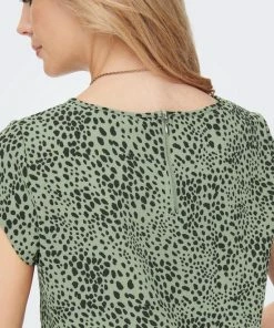 ONLY ONLVIC S/S AOP TOP NOOS PTM -Exporteren dameskleding winkel 550x825 53