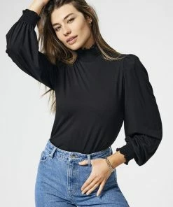 ONLY ONLELVA L/S SMOCK TOP NOOS NN Dames Top - Maat XL 13 ONLY ONLELVA L/S SMOCK TOP NOOS NN Dames Top - Maat XL -Exporteren dameskleding winkel 550x825 6