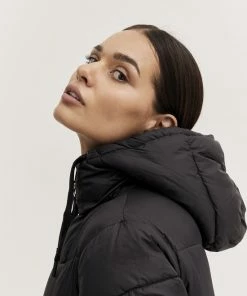 B.young BYBOMINA JACKET 4 Dames Jas - Maat 40 10 B.young BYBOMINA JACKET 4 Dames Jas - Maat 40 -Exporteren dameskleding winkel 550x834 2